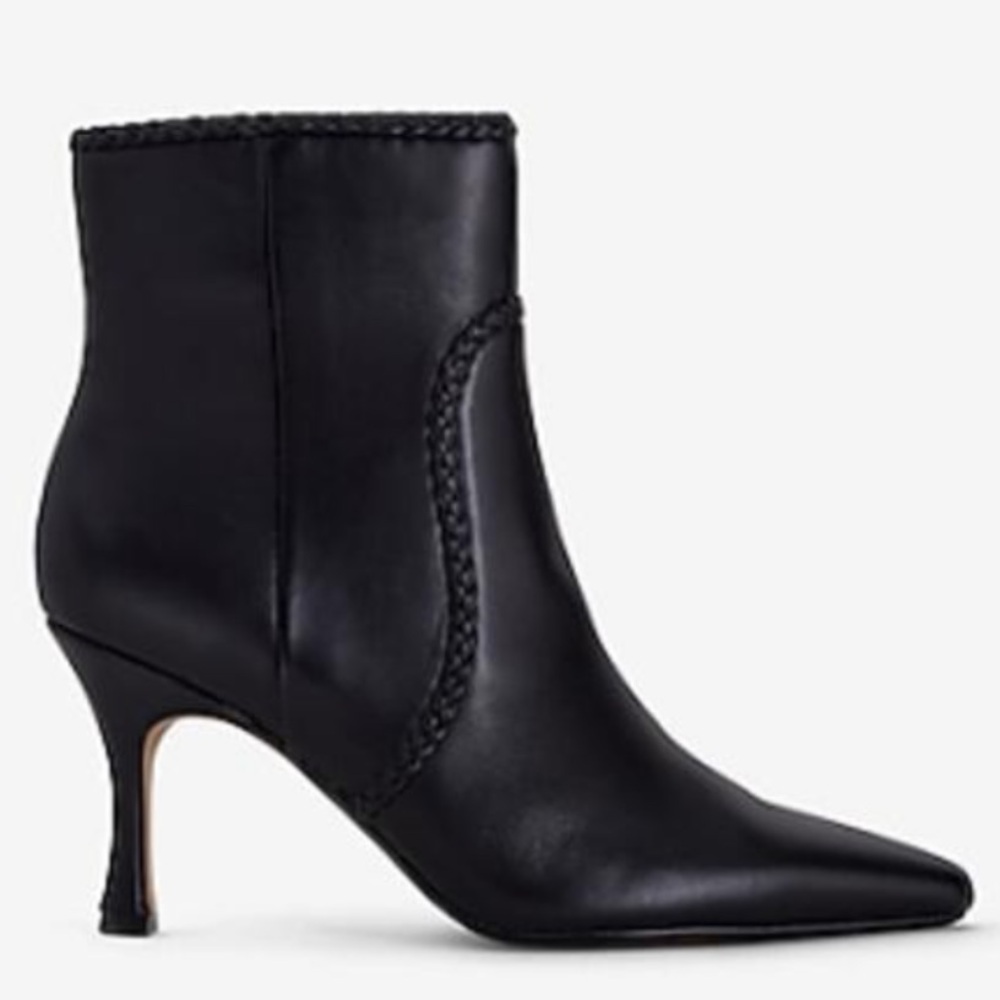 NWT Express Genuine Leather Braid Trim Heeled Ankle Boots Black 6